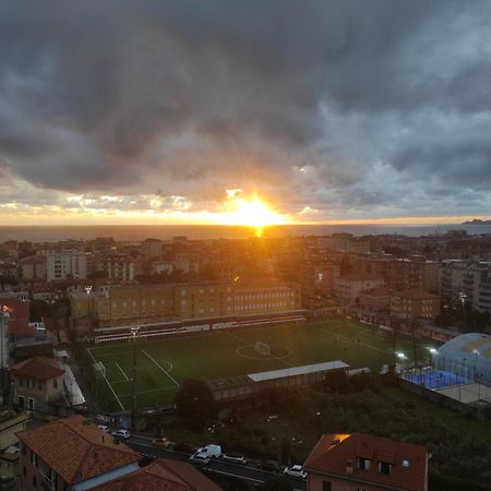 Apartmán Super Vista Al Grattacielo Di Lavagna Exteriér fotografie